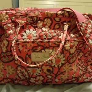 Vera Bradlley lg travel bag